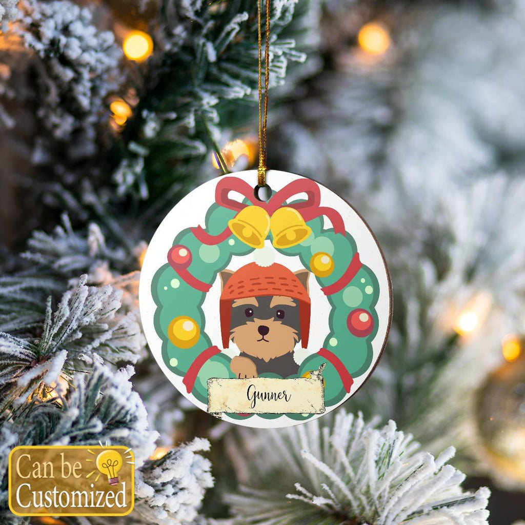 Personalize Name Pet - Pet With Laurel Wreath Ornament